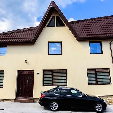 Casa Sky Apartment Orsova Luaran gambar
