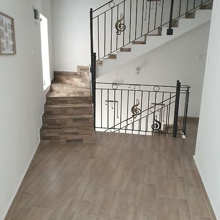 Casa Sky Apartment Orsova Luaran gambar